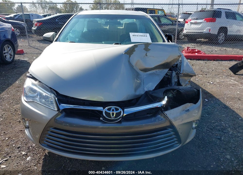 2017 TOYOTA CAMRY LE VIN: 4T1BF1FK1HU308414