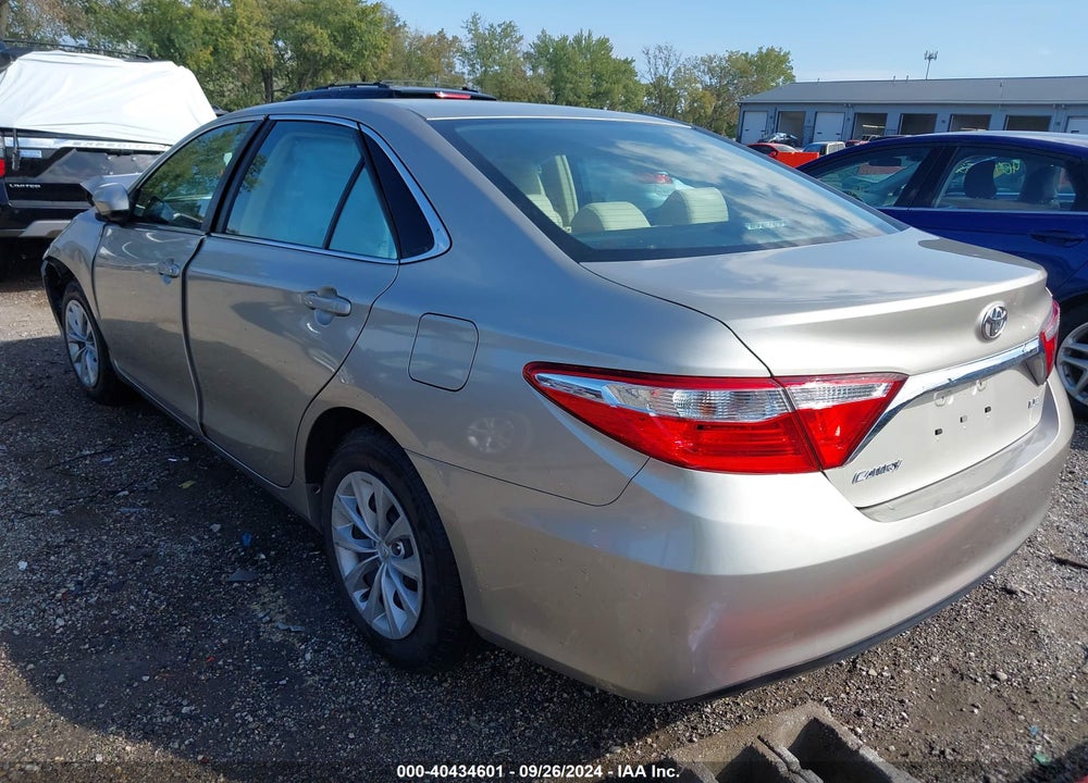 2017 TOYOTA CAMRY LE VIN: 4T1BF1FK1HU308414