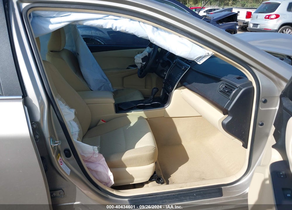 2017 TOYOTA CAMRY LE VIN: 4T1BF1FK1HU308414