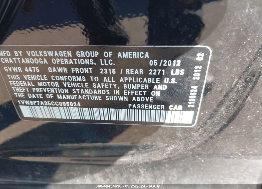 2012 VOLKSWAGEN PASSAT 2.5L SE VIN: 1VWBP7A35CC095824