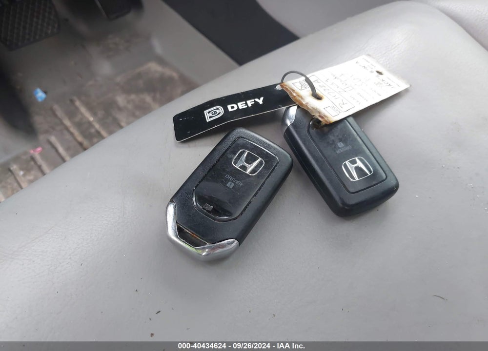 2019 HONDA PILOT EX-L VIN: 5FNYF5H58KB005501