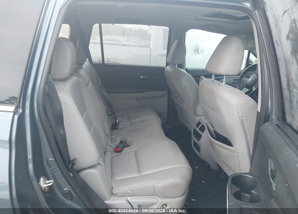 2019 HONDA PILOT EX-L VIN: 5FNYF5H58KB005501