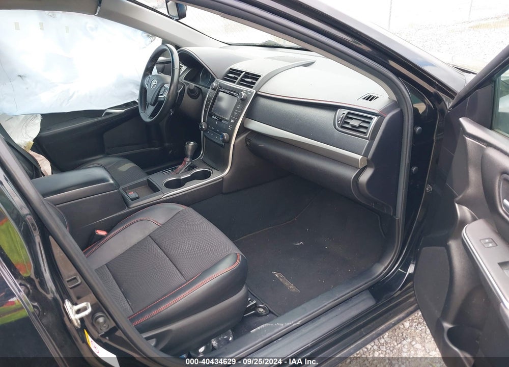 2016 TOYOTA CAMRY SE VIN: 4T1BF1FK5GU206323