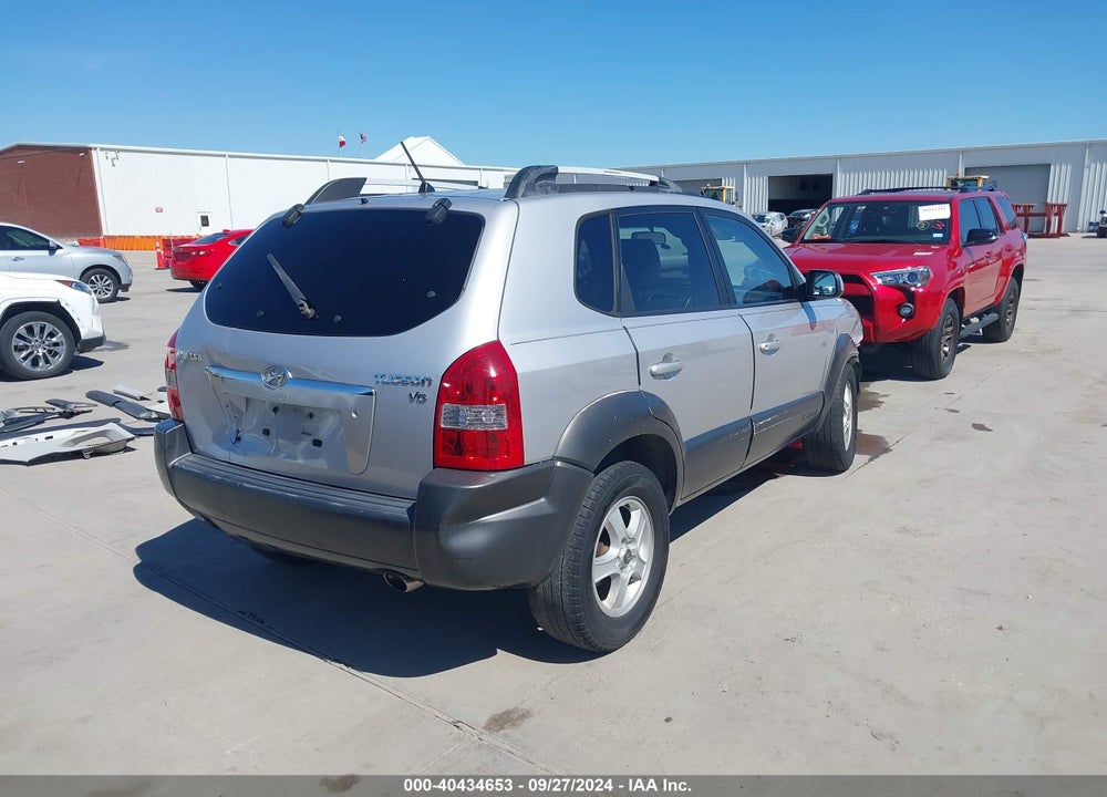 2005 HYUNDAI TUCSON VIN: KM8JN12D45U128796