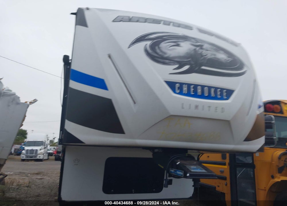 2018 FOREST RIVER OTHER VIN: 5ZT3CKSB2J2700122