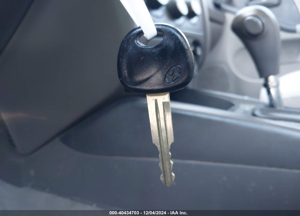 2006 HYUNDAI ELANTRA GLS/LIMITED VIN: KMHDN46D86U376057
