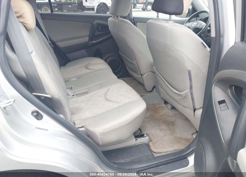 2011 TOYOTA RAV4 VIN: 2T3BF4DV6BW090032
