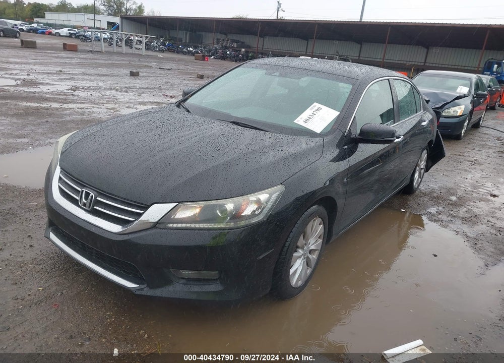 2015 HONDA ACCORD EX-L VIN: 1HGCR2F81FA161277
