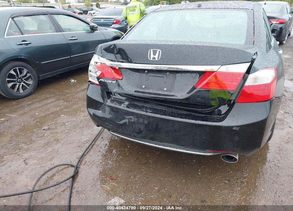 2015 HONDA ACCORD EX-L VIN: 1HGCR2F81FA161277