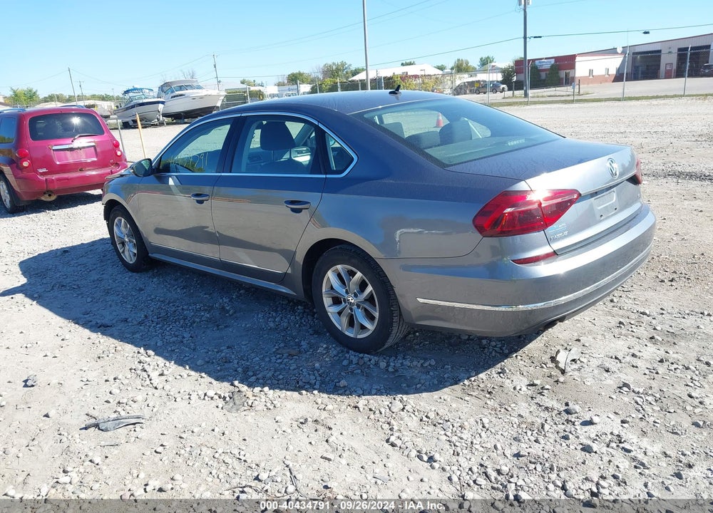 2017 VOLKSWAGEN PASSAT 1.8T S VIN: 1VWAT7A39HC013155