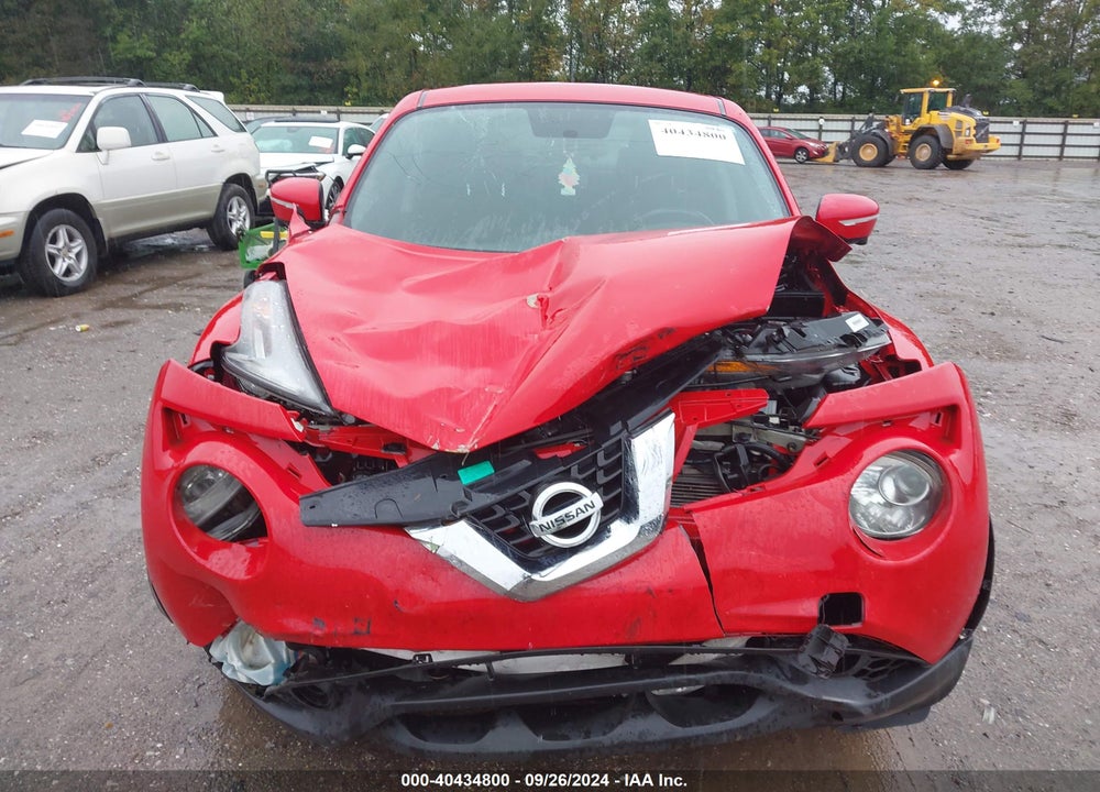 2015 NISSAN JUKE SV VIN: JN8AF5MV5FT556645