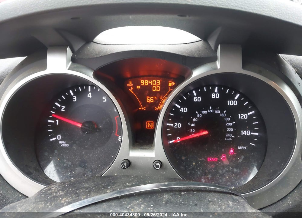 2015 NISSAN JUKE SV VIN: JN8AF5MV5FT556645