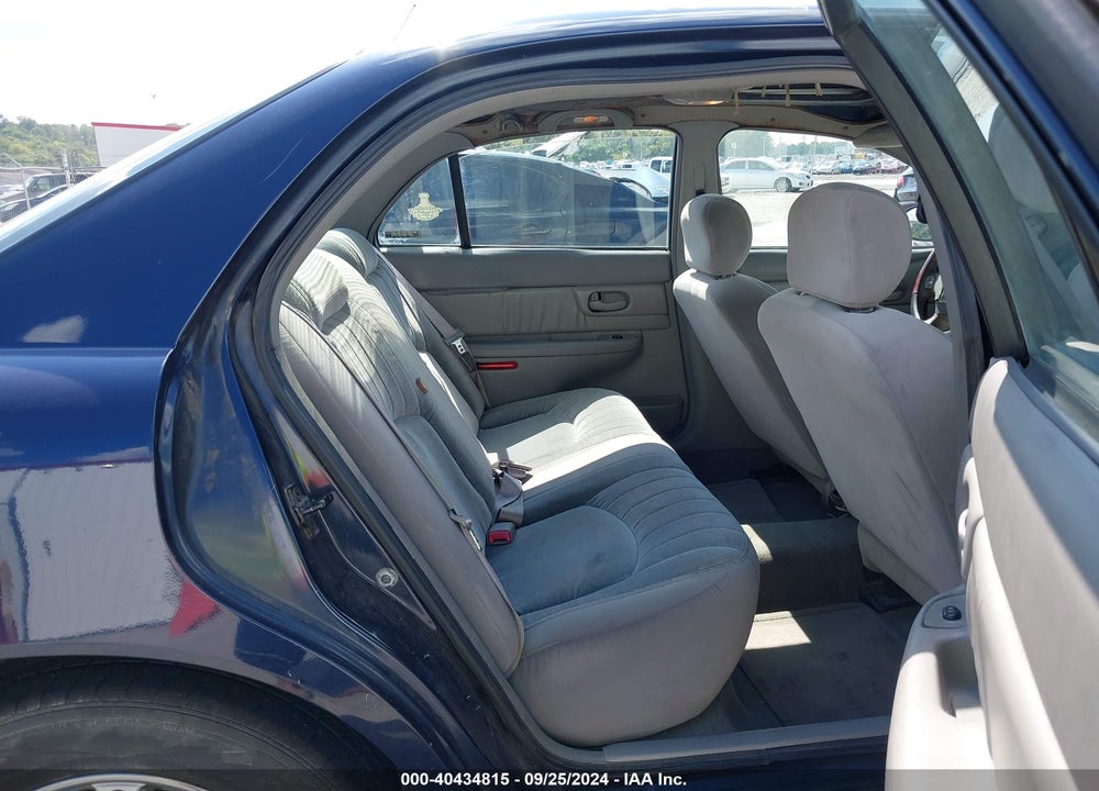 2001 BUICK CENTURY CUSTOM VIN: 2G4WS52J511205533