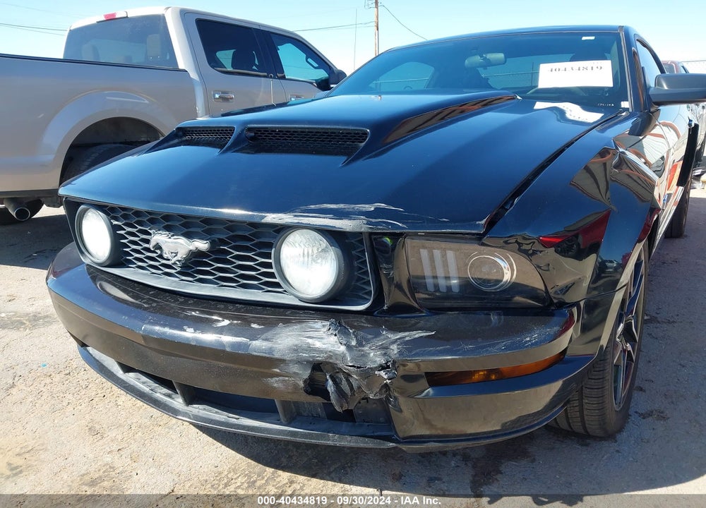 2008 FORD MUSTANG VIN: 1ZVHT82H285130630