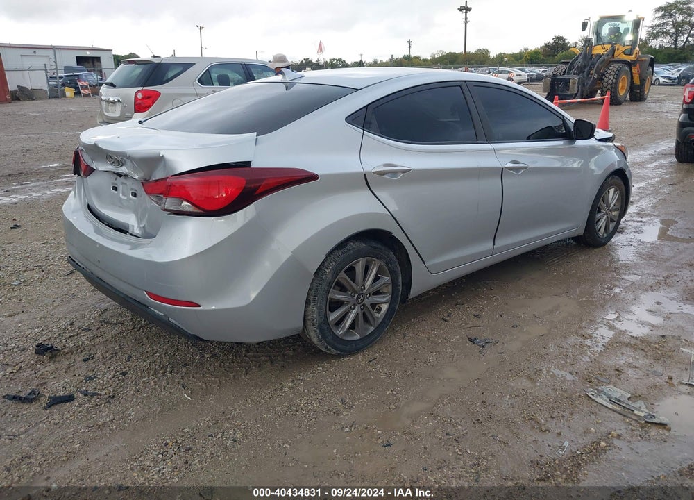 2014 HYUNDAI ELANTRA SE VIN: 5NPDH4AE9EH473854