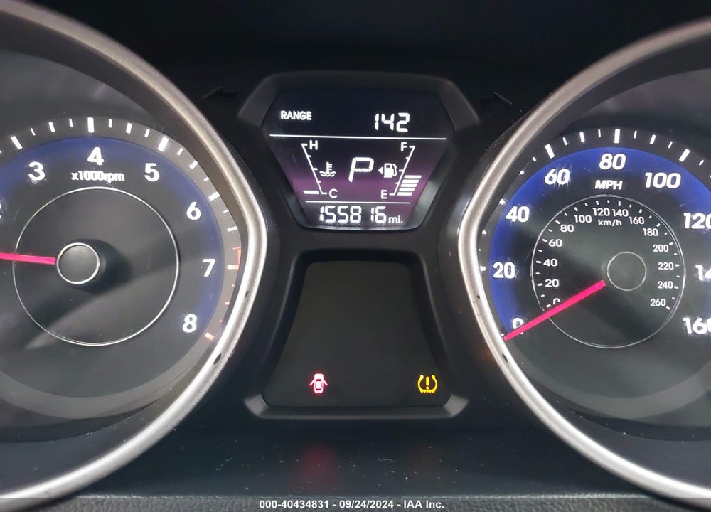 2014 HYUNDAI ELANTRA SE VIN: 5NPDH4AE9EH473854