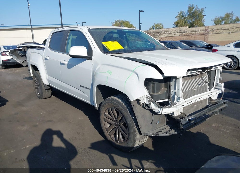 2020 GMC CANYON 2WD SHORT BOX SLE VIN: 1GTG5CEN3L1132982