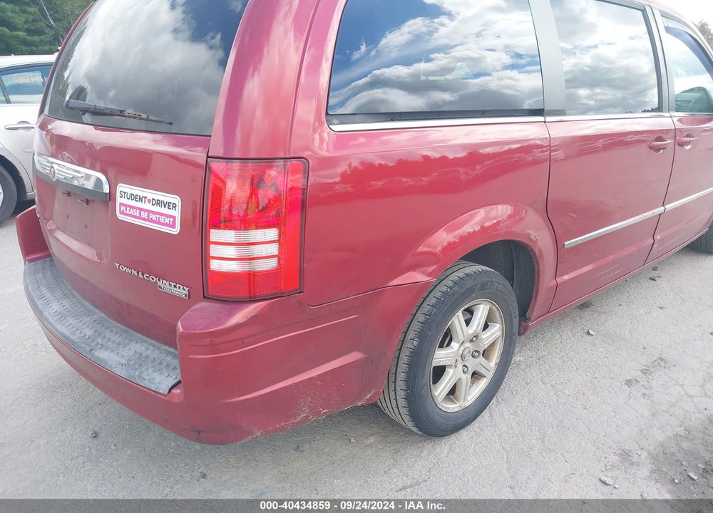 2010 CHRYSLER TOWN & COUNTRY TOURING VIN: 2A4RR5D16AR109335