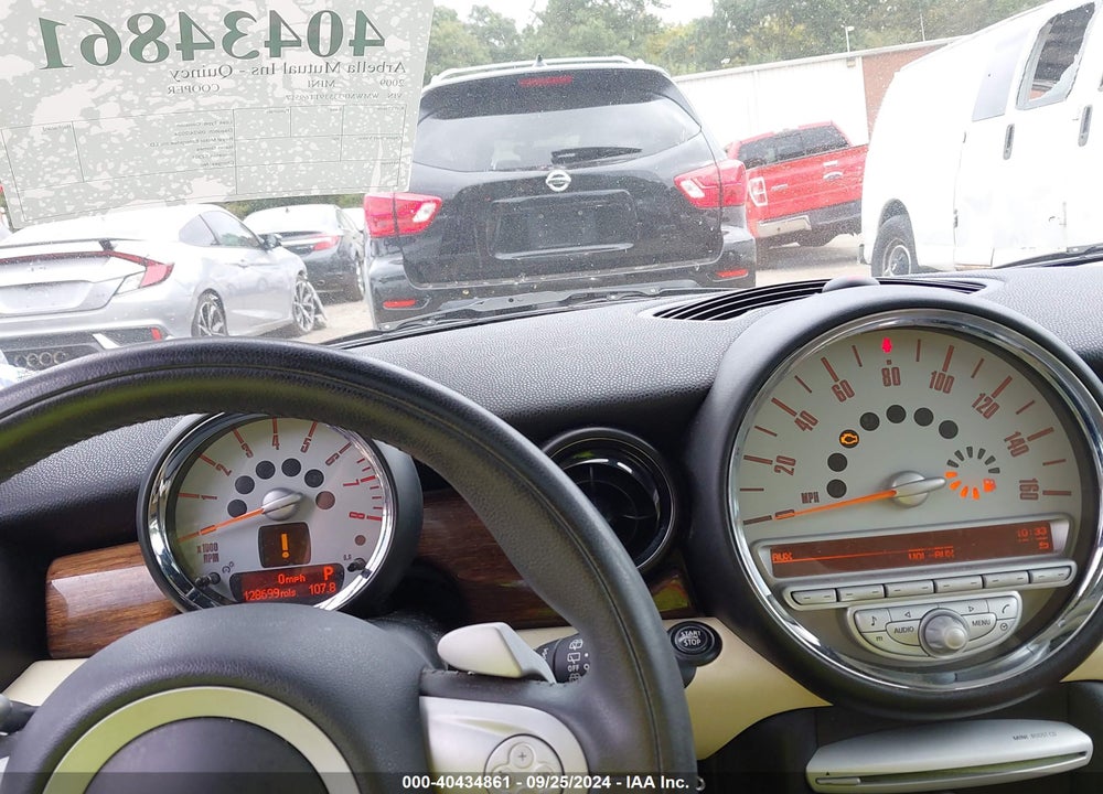 2009 MINI COOPER VIN: WMWMF33539TT69517