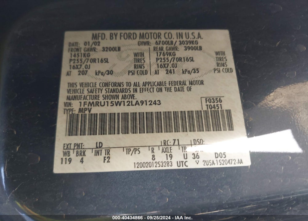 2002 FORD EXPEDITION XLT VIN: 1FMRU15W12LA91243