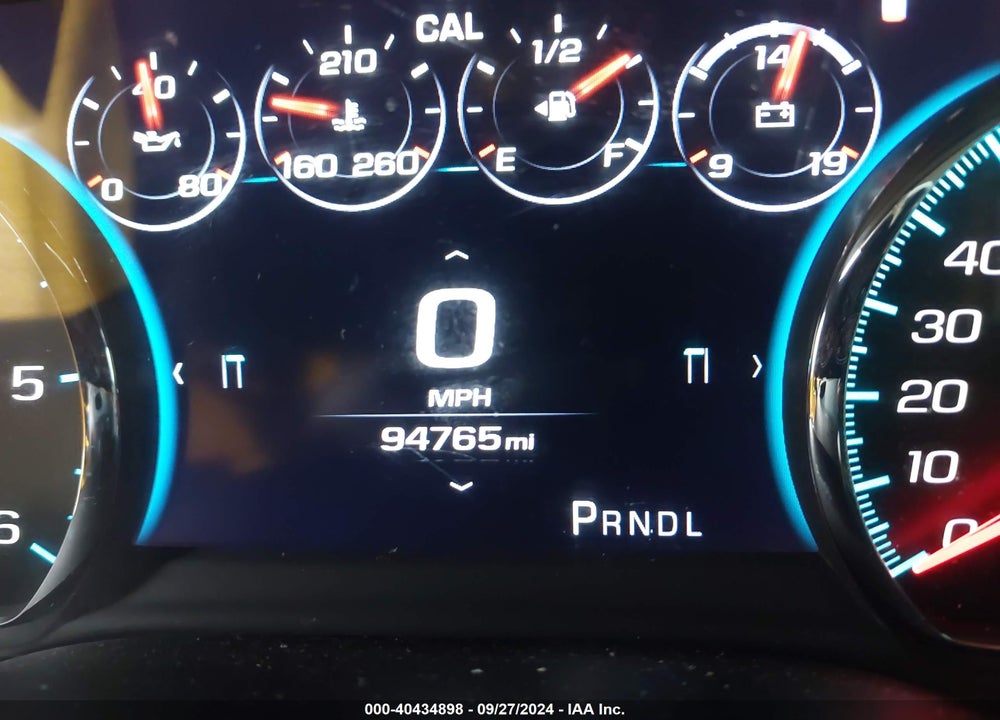 2017 CHEVROLET SUBURBAN LT VIN: 1GNSCHKC4HR373921