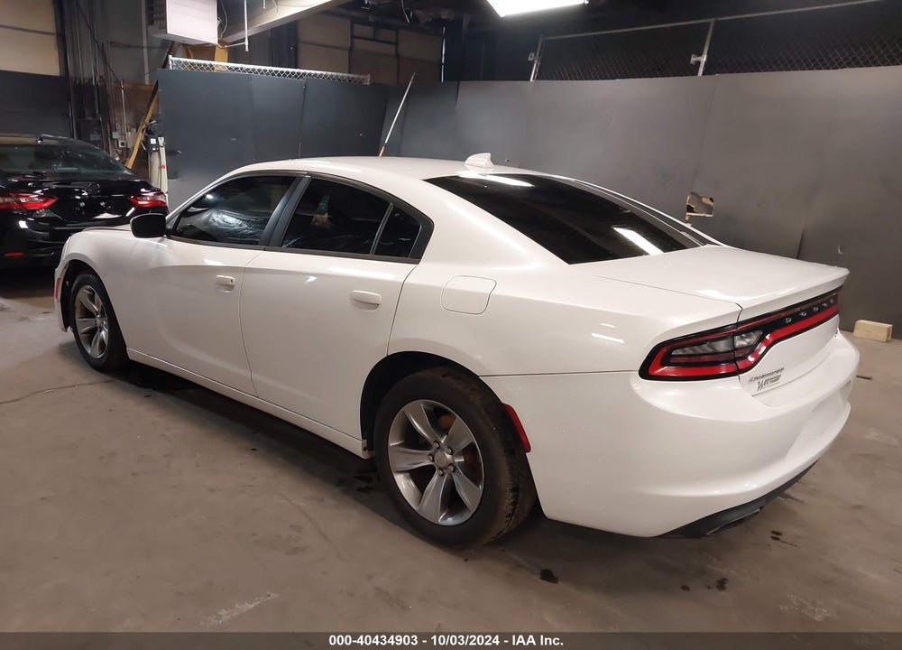 2015 DODGE CHARGER SXT VIN: 2C3CDXHG2FH824439