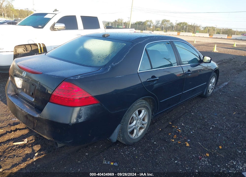2007 HONDA ACCORD 2.4 EX VIN: 1HGCM56837A172606