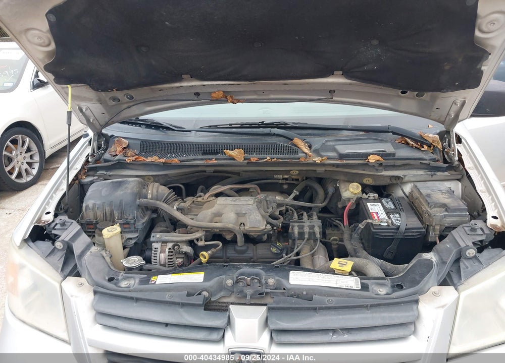 2010 DODGE GRAND CARAVAN SE VIN: 2D4RN4DE0AR326185