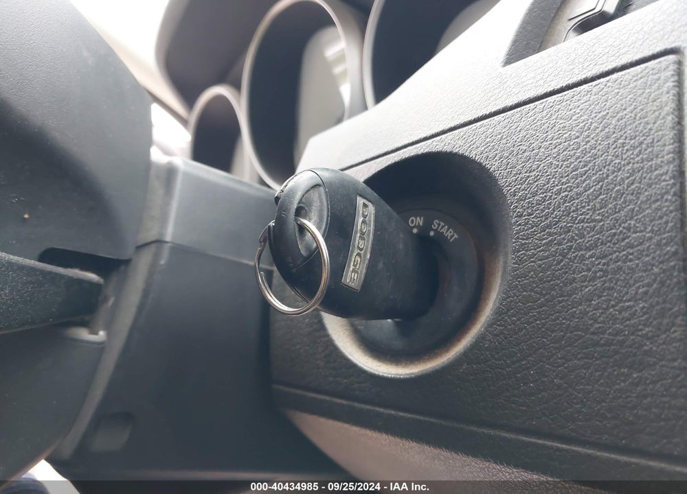 2010 DODGE GRAND CARAVAN SE VIN: 2D4RN4DE0AR326185