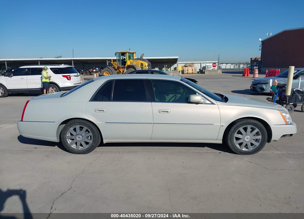 2007 CADILLAC DTS LUXURY II VIN: 1G6KD57Y87U212933
