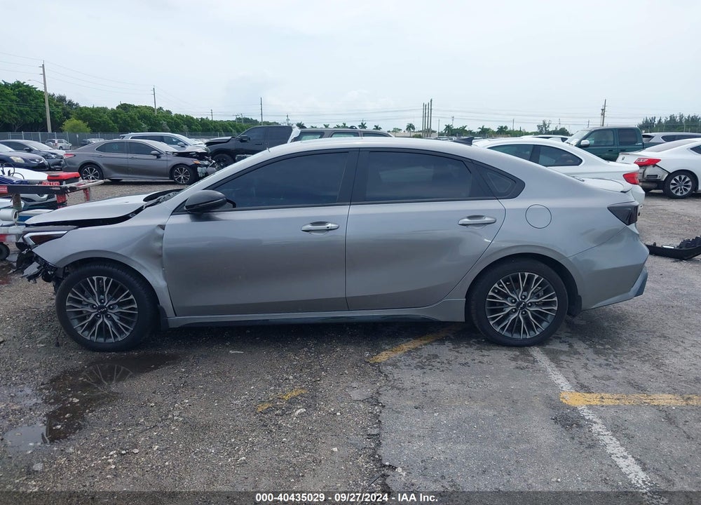 2023 KIA FORTE GT LINE VIN: 3KPF54AD8PE545126