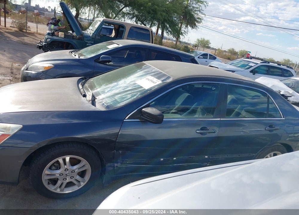 2007 HONDA ACCORD 2.4 SE VIN: JHMCM563X7C004239