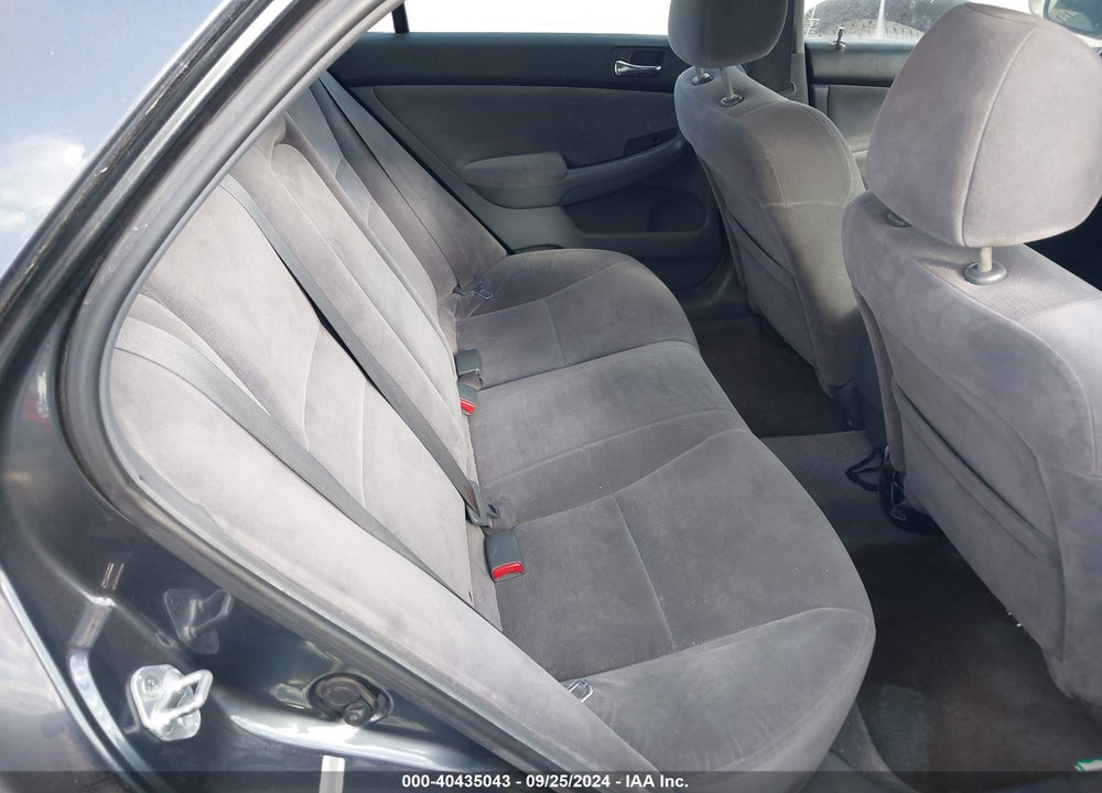 2007 HONDA ACCORD 2.4 SE VIN: JHMCM563X7C004239