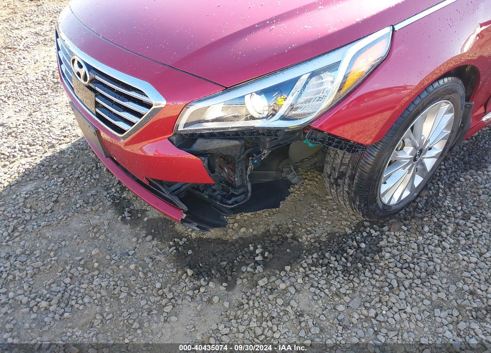 2015 HYUNDAI SONATA LIMITED VIN: 5NPE34AF1FH153781