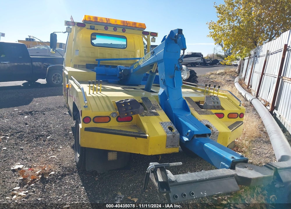 1999 CHEVROLET TILT MASTER W4S042 VIN: J8BC4B147X7009060