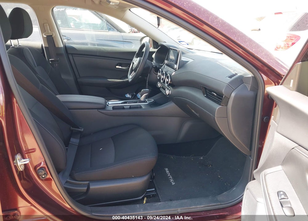 2024 NISSAN SENTRA SV XTRONIC CVT VIN: 3N1AB8CV9RY363536