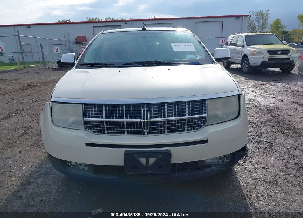 2008 LINCOLN MKX VIN: 2LMDU88C78BJ27289