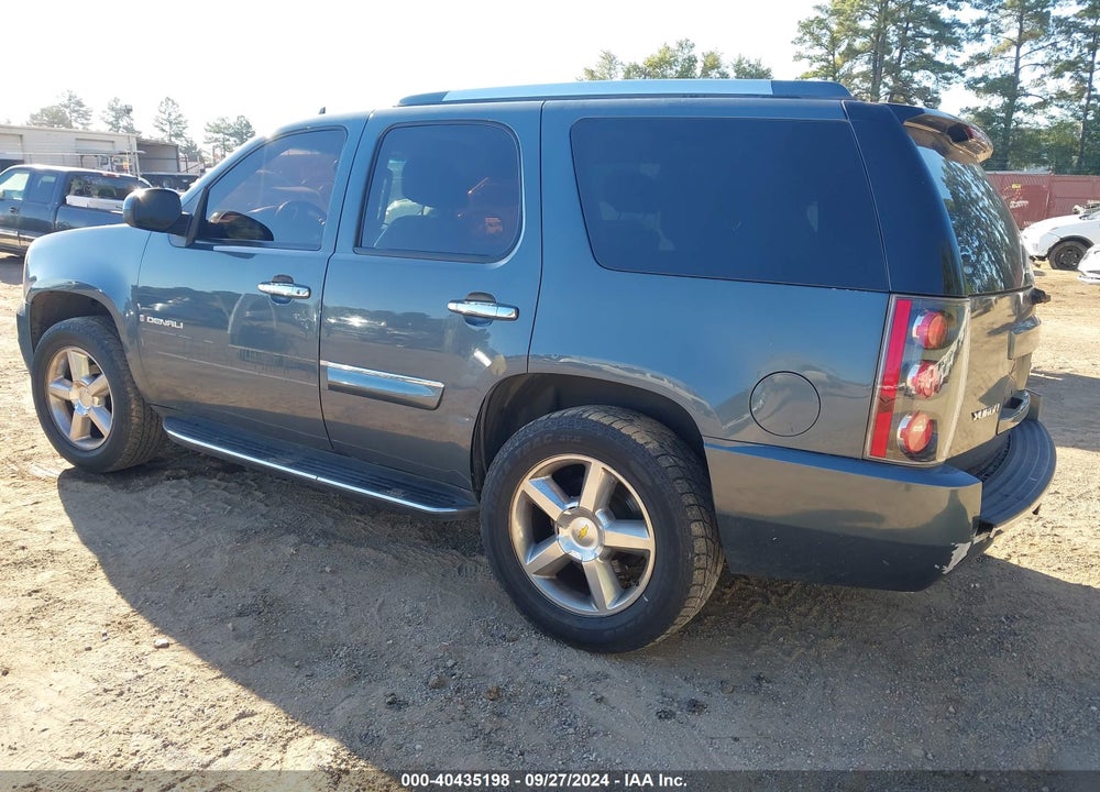 2008 GMC YUKON DENALI VIN: 1GKFK63888J207447
