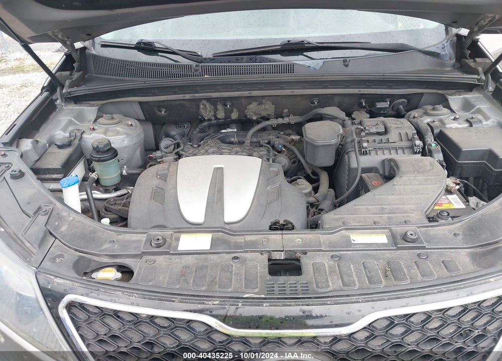 2012 KIA SORENTO SX V6 VIN: 5XYKWDA24CG300640