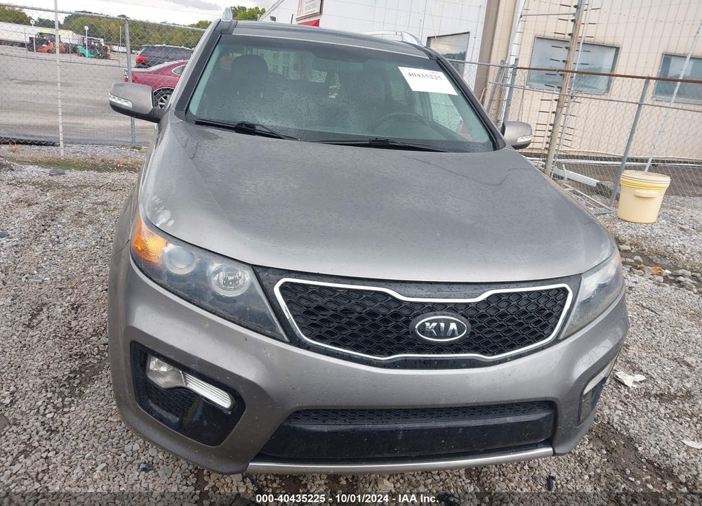 2012 KIA SORENTO SX V6 VIN: 5XYKWDA24CG300640