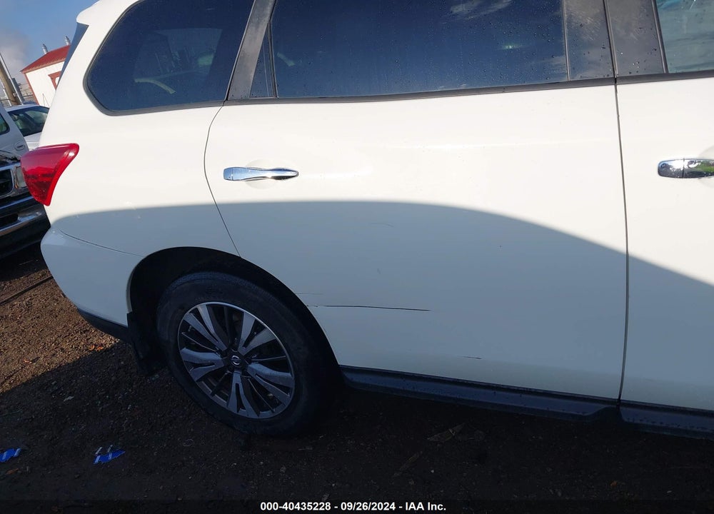 2017 NISSAN PATHFINDER S VIN: 5N1DR2MN6HC643385