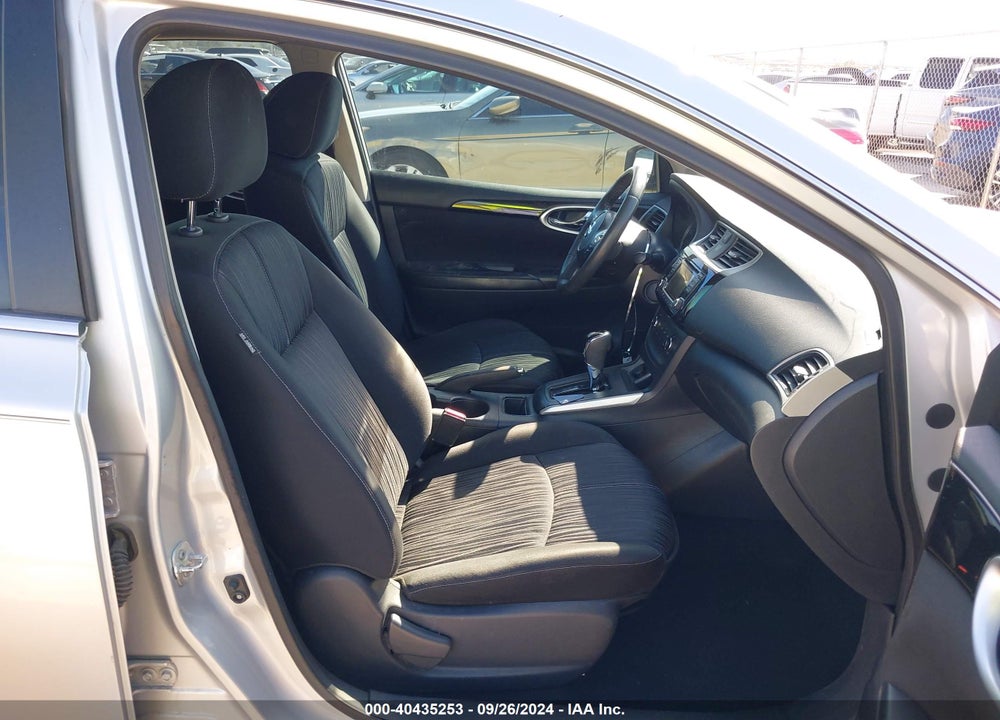 2017 NISSAN SENTRA SV VIN: 3N1AB7AP2HY255529