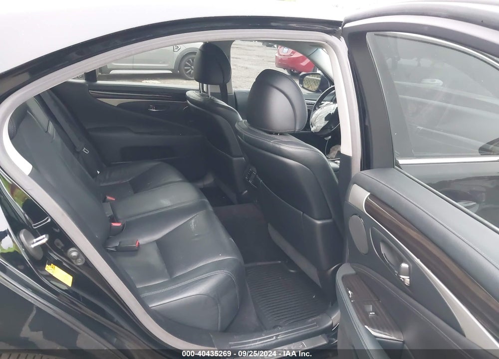 2013 LEXUS LS 460 VIN: JTHCL5EF2D5019560