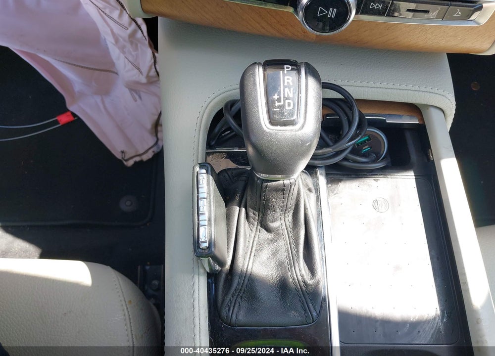 2021 VOLVO XC90 T6 MOMENTUM 7 PASSENGER VIN: YV4A22PK9M1772737