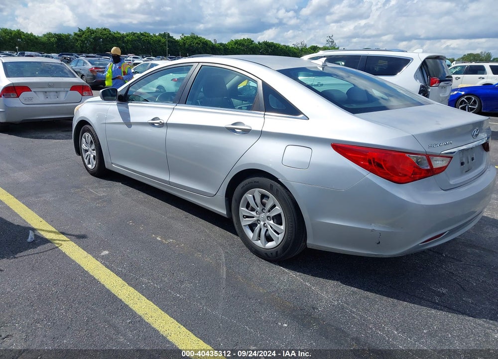 2012 HYUNDAI SONATA GLS VIN: 5NPEB4AC4CH452928