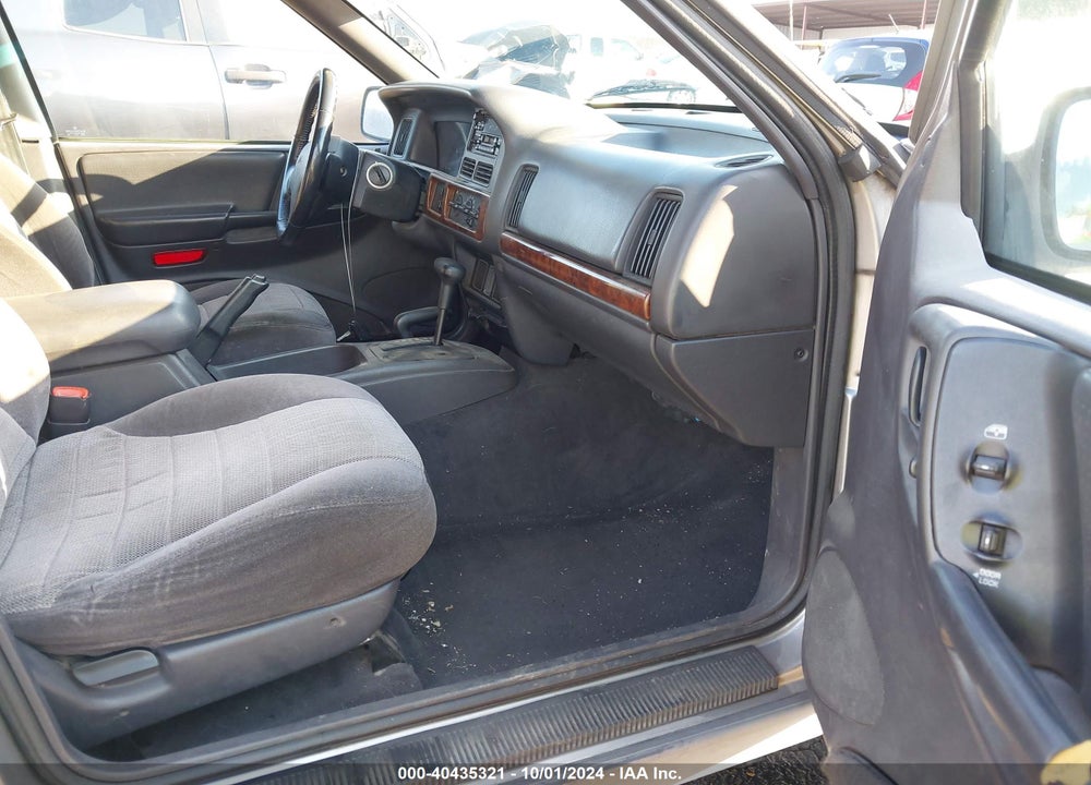 1998 JEEP GRAND CHEROKEE LAREDO VIN: 1J4GZ58S1WC250307