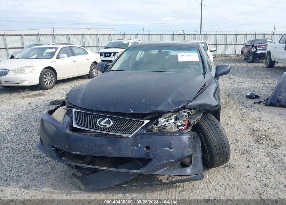 2008 LEXUS IS VIN: JTHBE262782013857