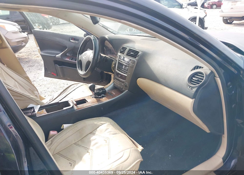 2008 LEXUS IS VIN: JTHBE262782013857