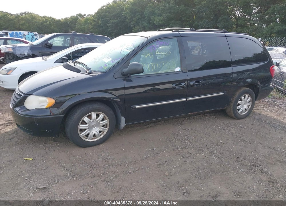 2005 CHRYSLER TOWN & COUNTRY TOURING VIN: 2C4GP54L35R583494