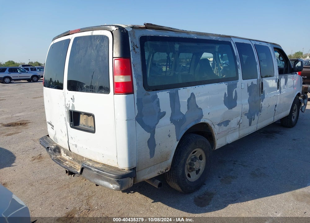 2007 CHEVROLET EXPRESS G3500 VIN: 1GAHG39U371171070